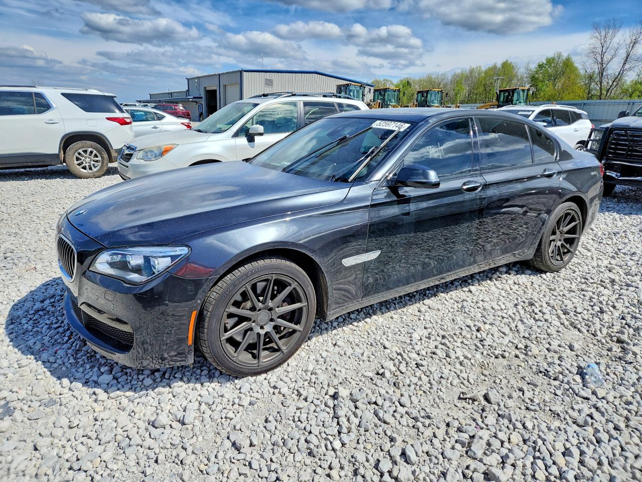 BMW 750 2015