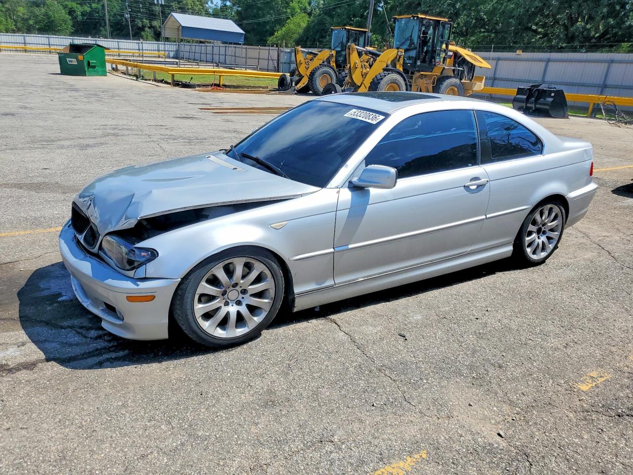 BMW 330 2004