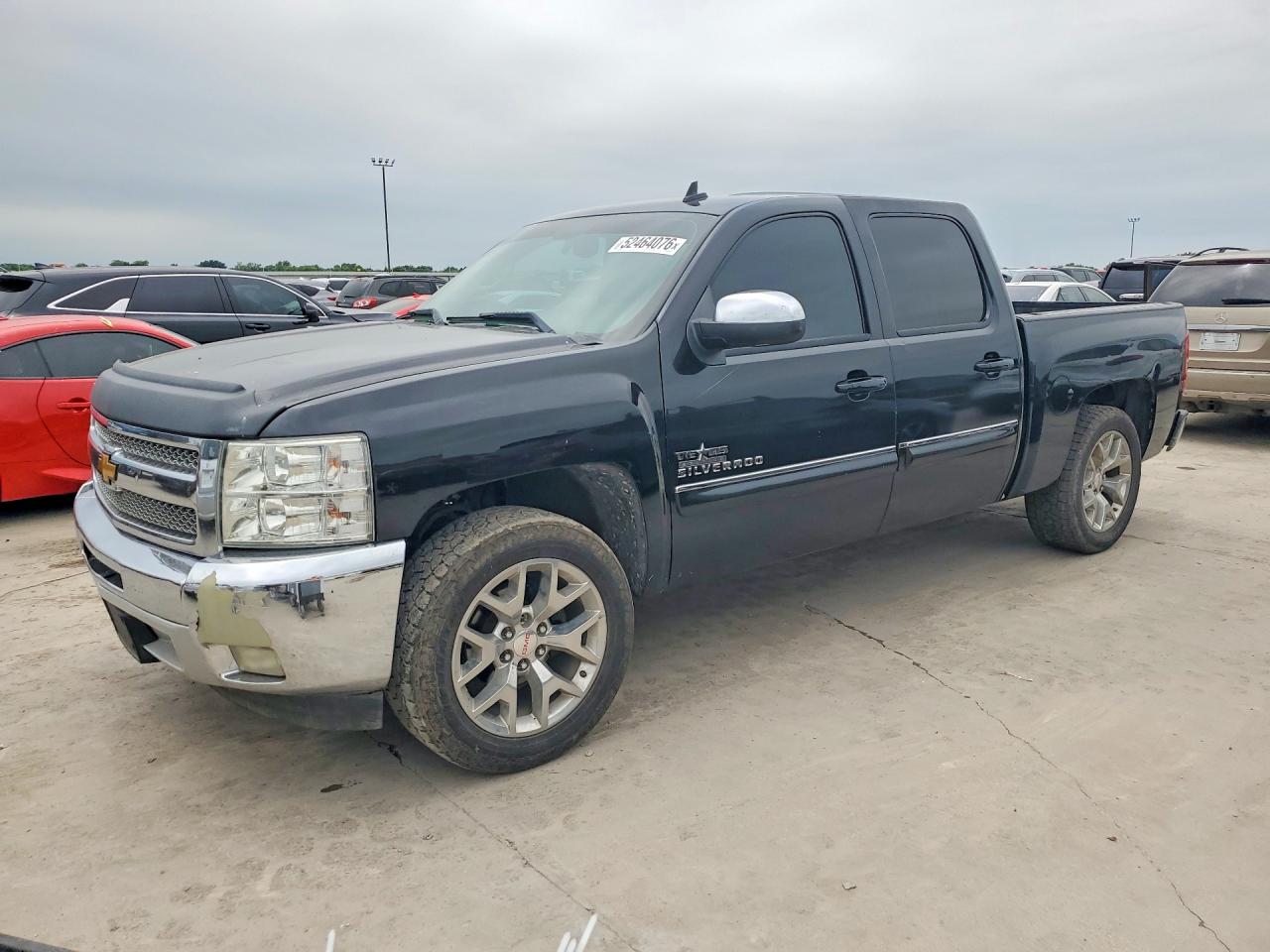 CHEVROLET SILVERADO 2013