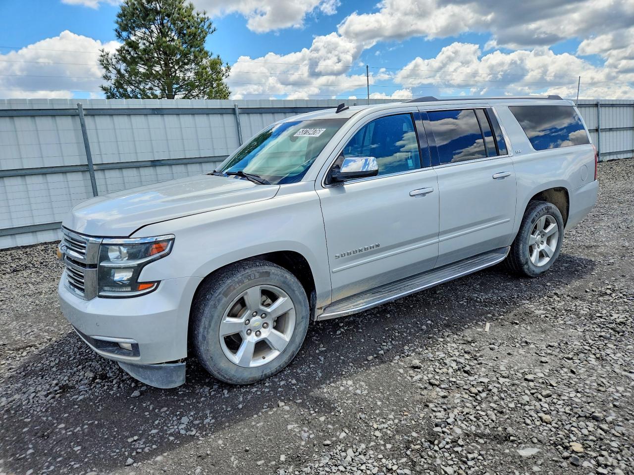 CHEVROLET SUBURBAN 2015