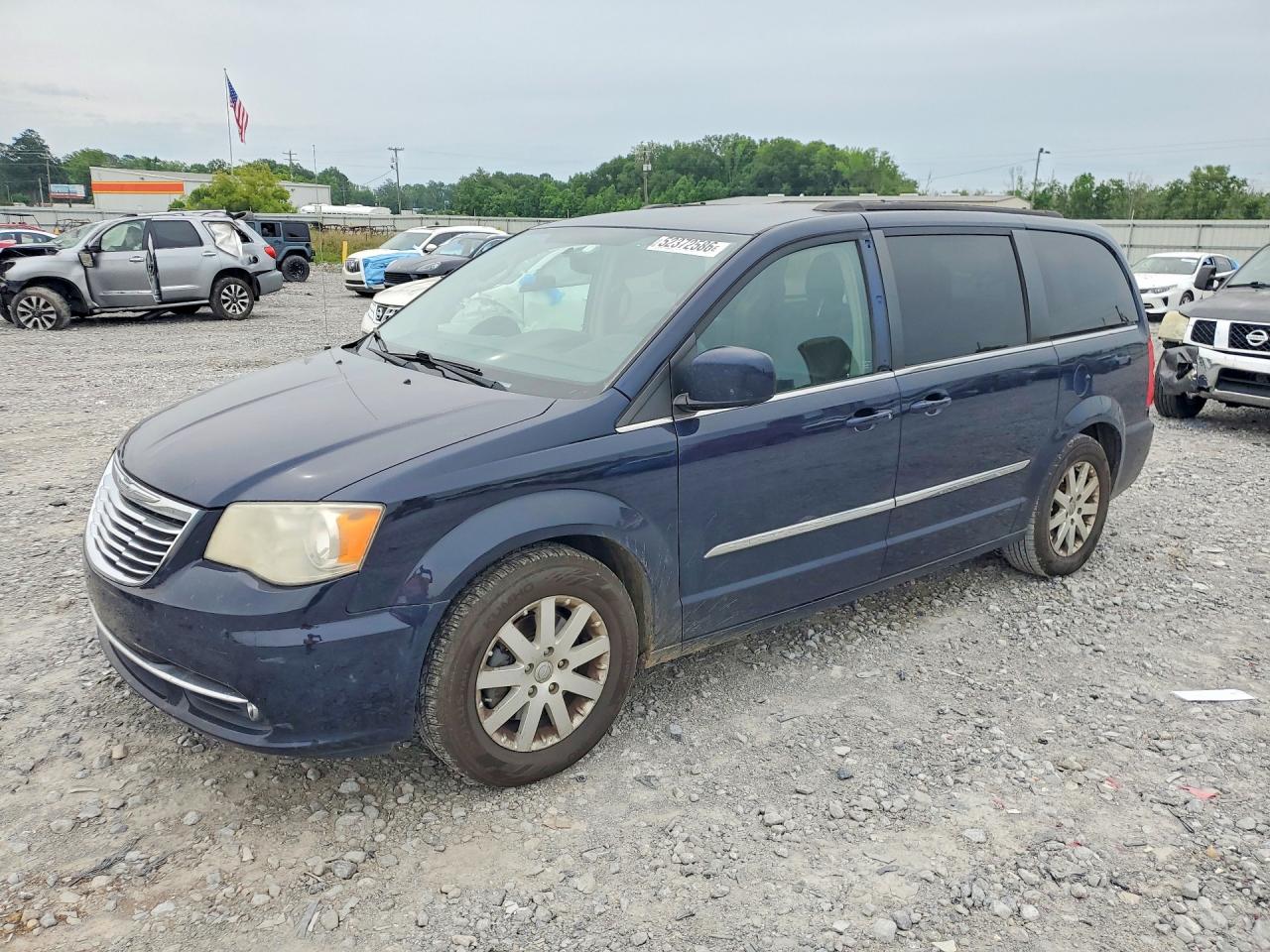 CHRYSLER TOWN & COUNTRY 2014