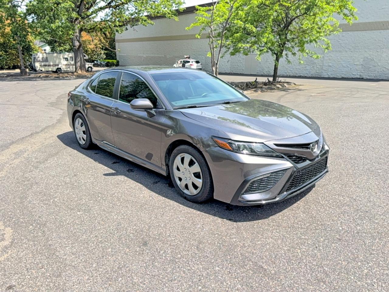 TOYOTA CAMRY 2023
