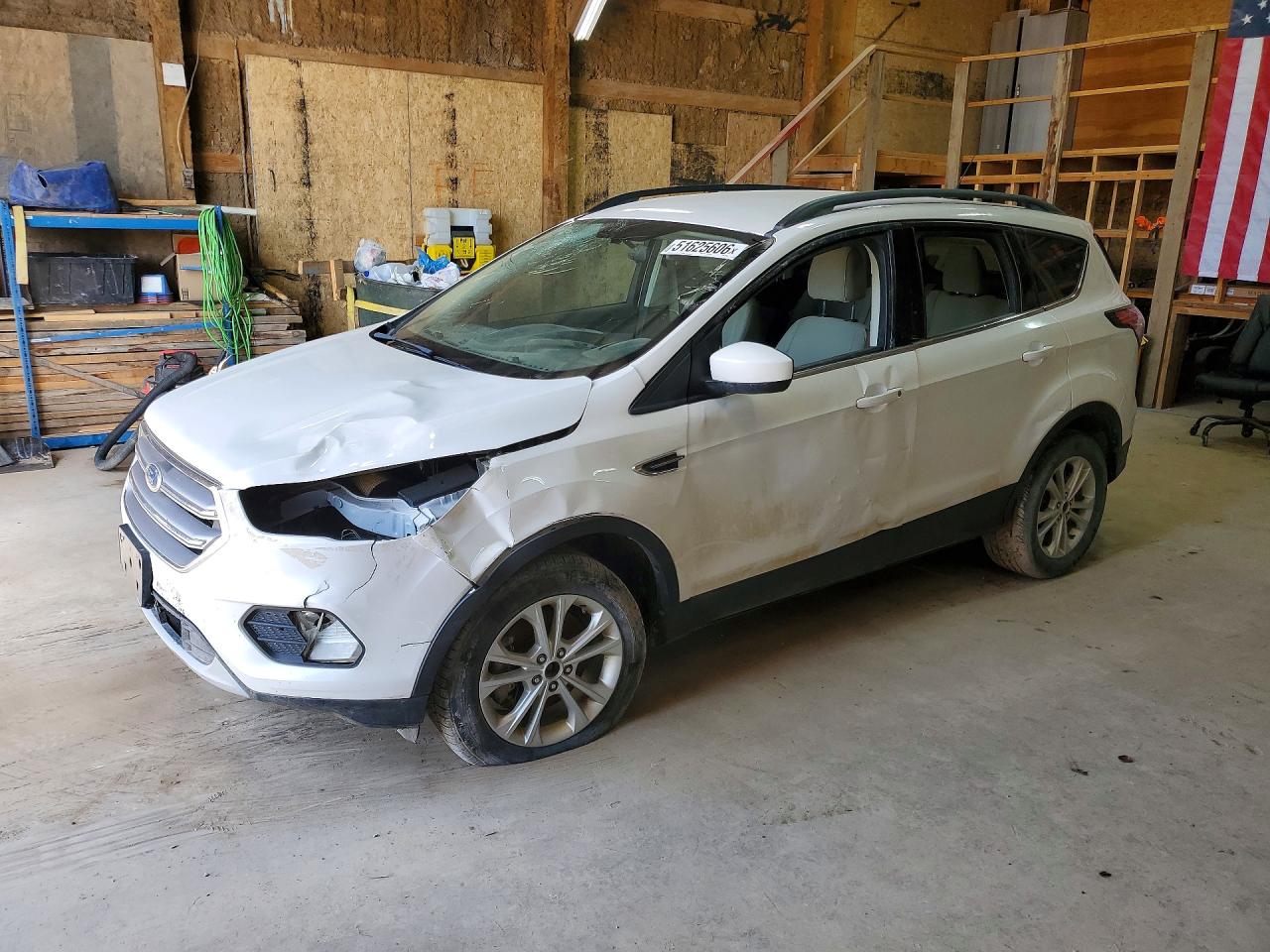 FORD ESCAPE 2017