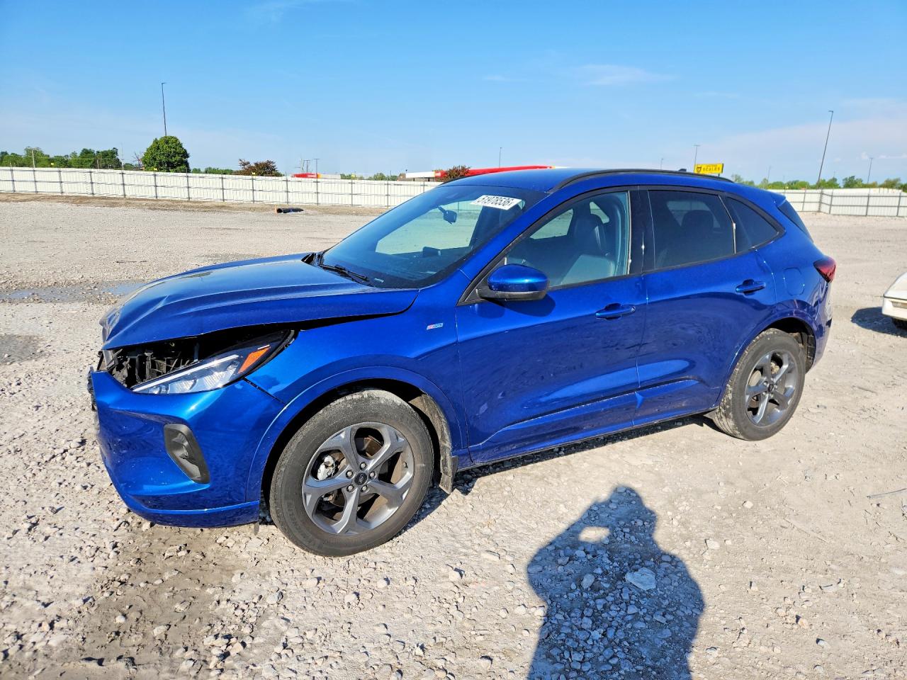 FORD ESCAPE 2023
