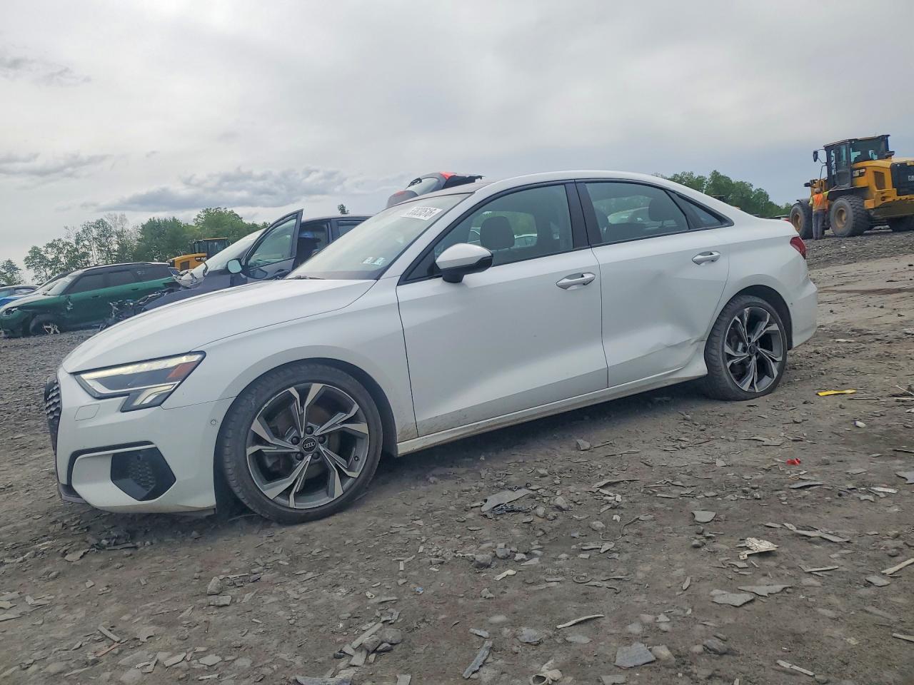 AUDI A3 2023