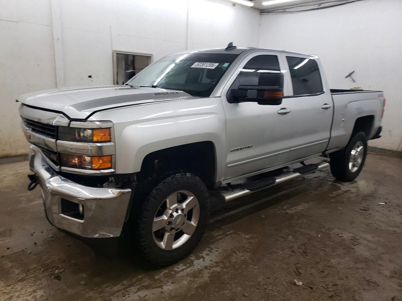 CHEVROLET SILVERADO 2016