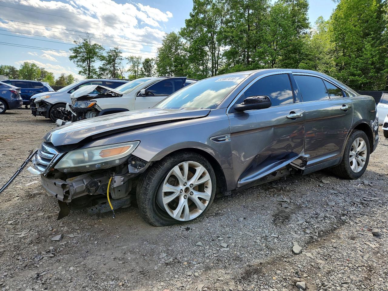FORD TAURUS 2012