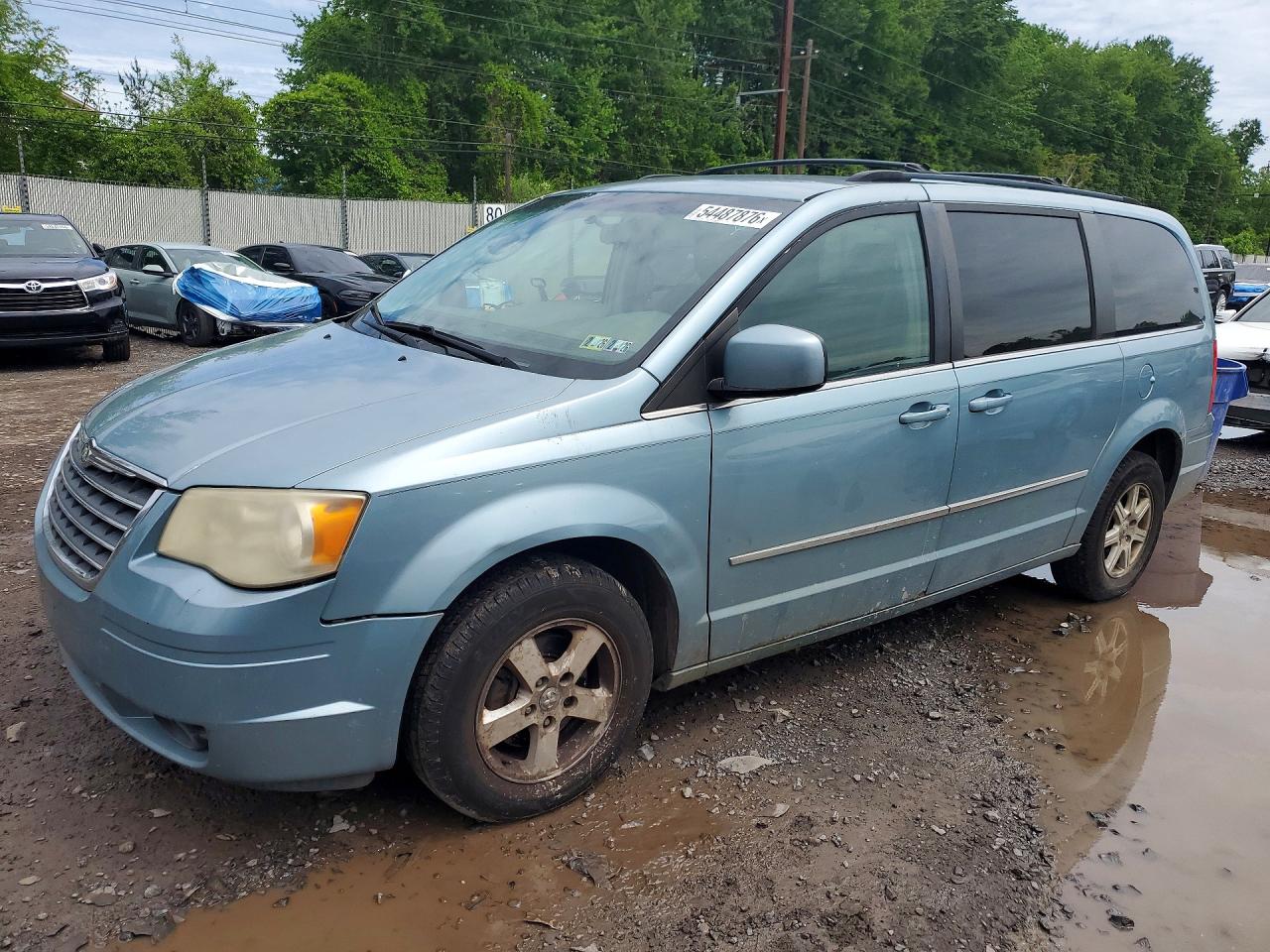 CHRYSLER TOWN & COUNTRY 2009