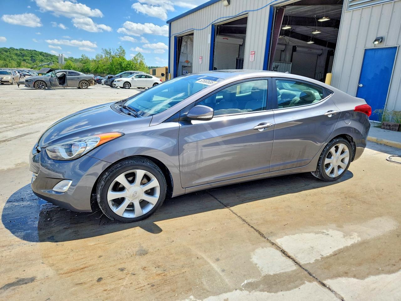 HYUNDAI ELANTRA 2012