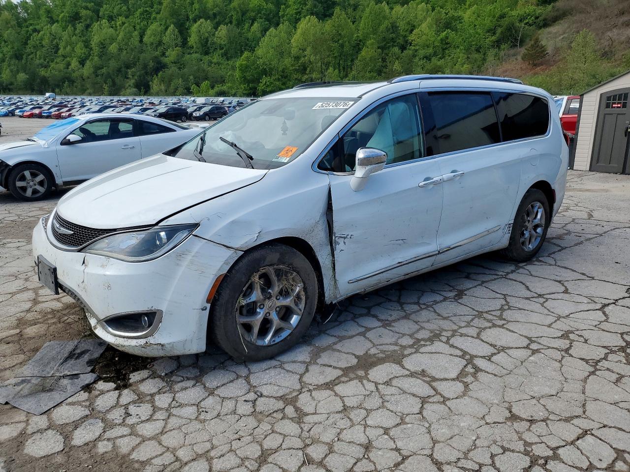CHRYSLER PACIFICA 2017