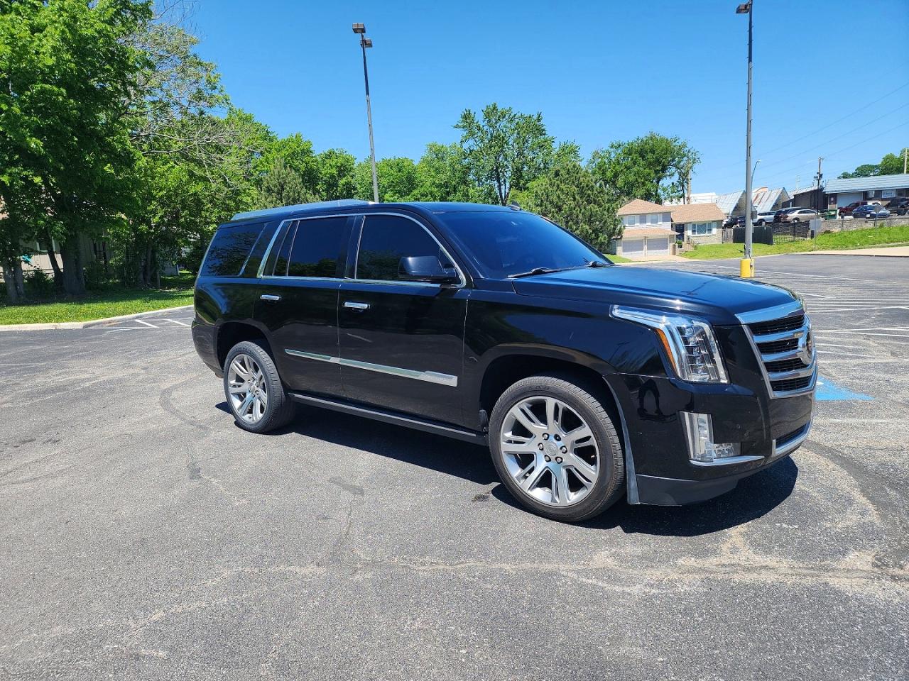 CADILLAC ESCALADE 2015