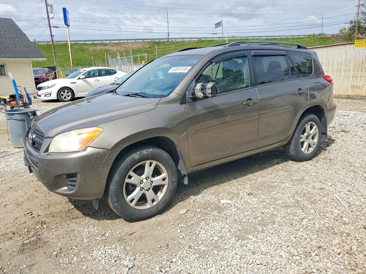 TOYOTA RAV4 2012