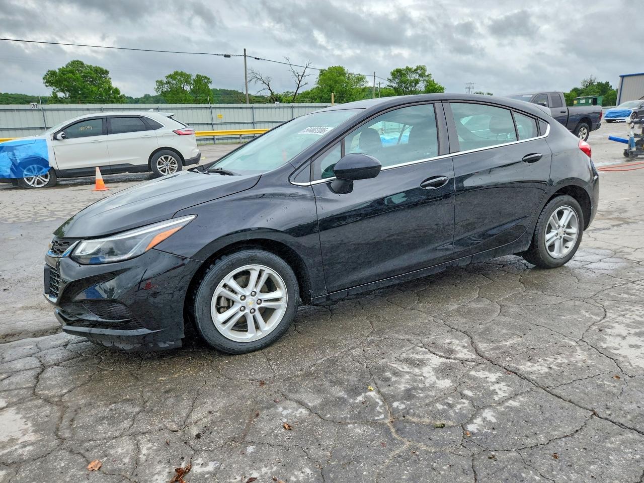 CHEVROLET CRUZE 2017