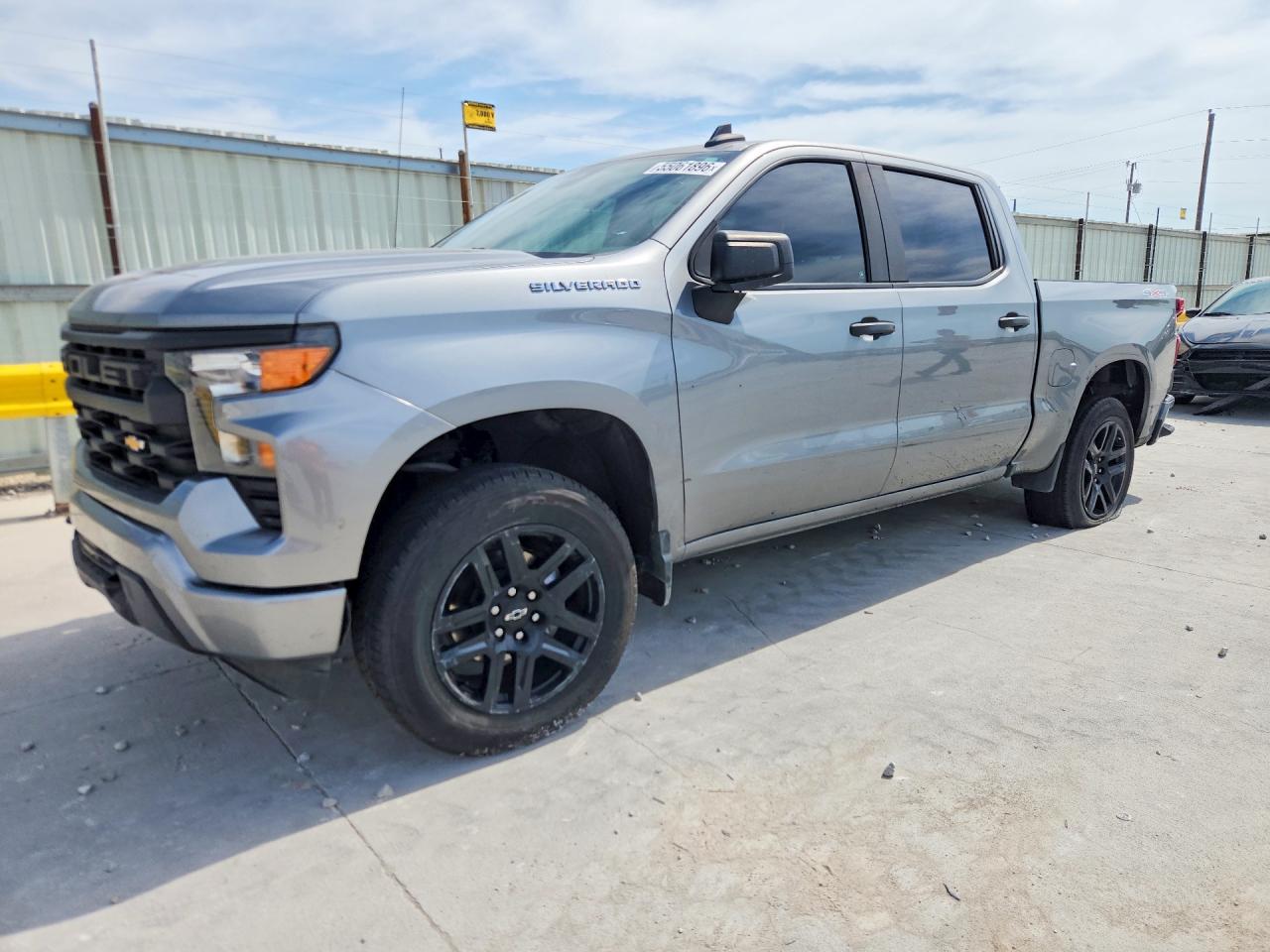 CHEVROLET SILVERADO 2023
