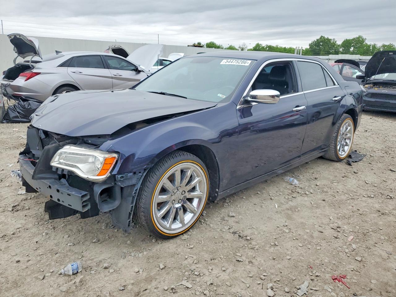 CHRYSLER 300 2012