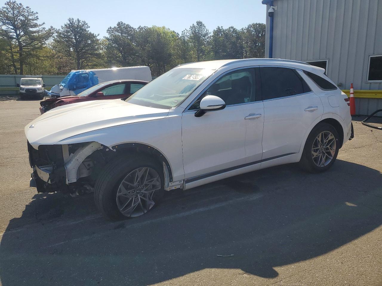 GENESIS GV70 2025