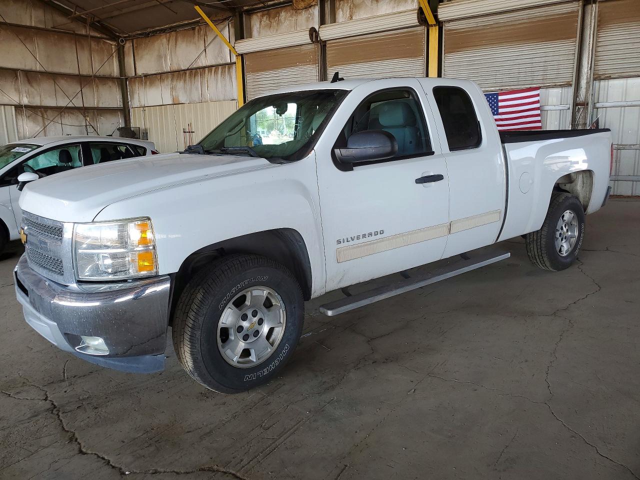 CHEVROLET SILVERADO 2012