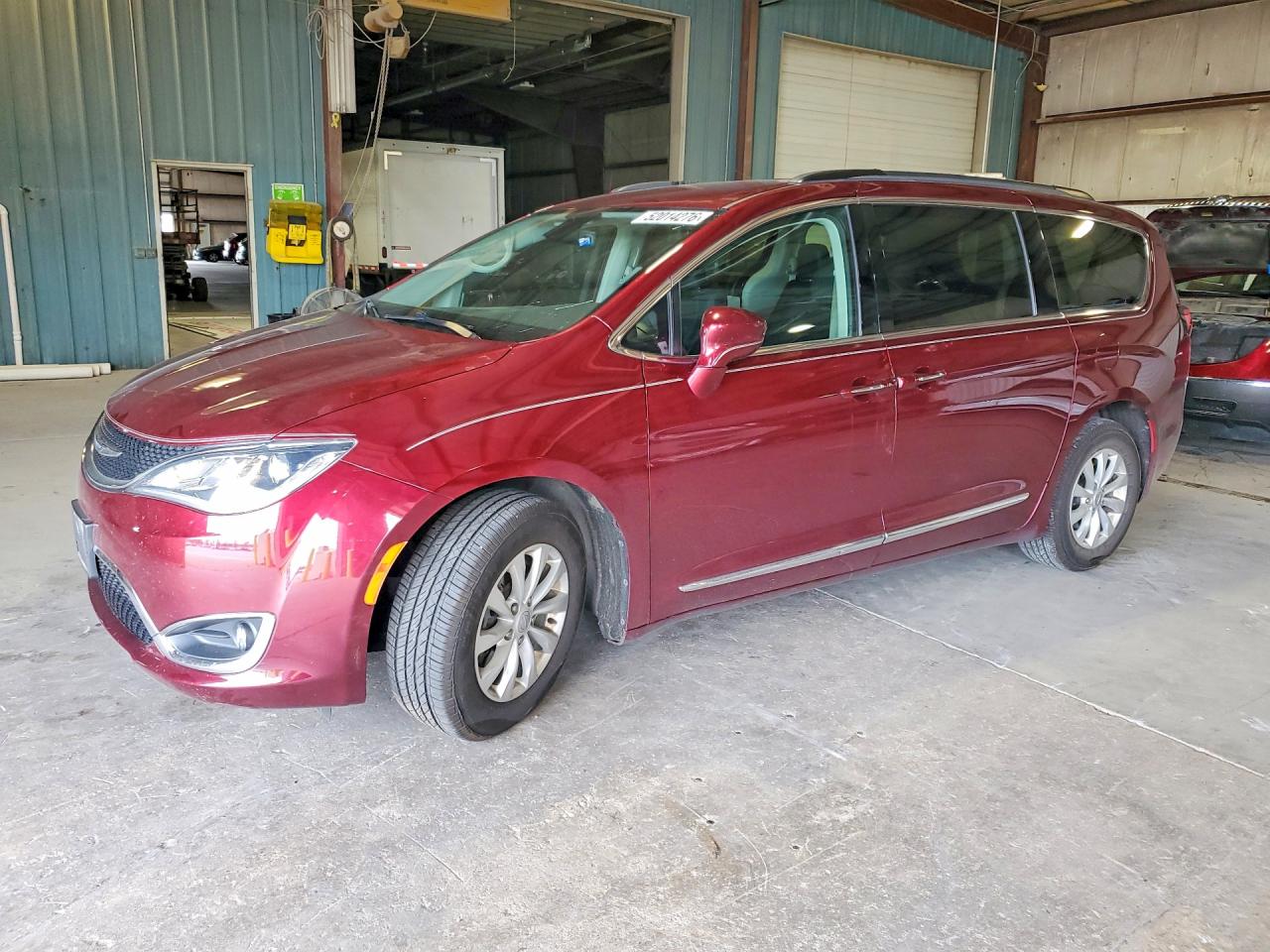 CHRYSLER PACIFICA 2017