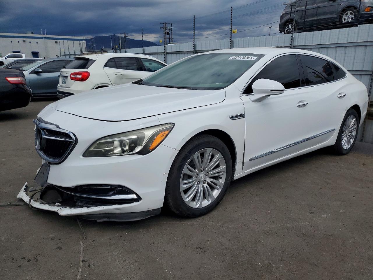 BUICK LACROSSE 2018