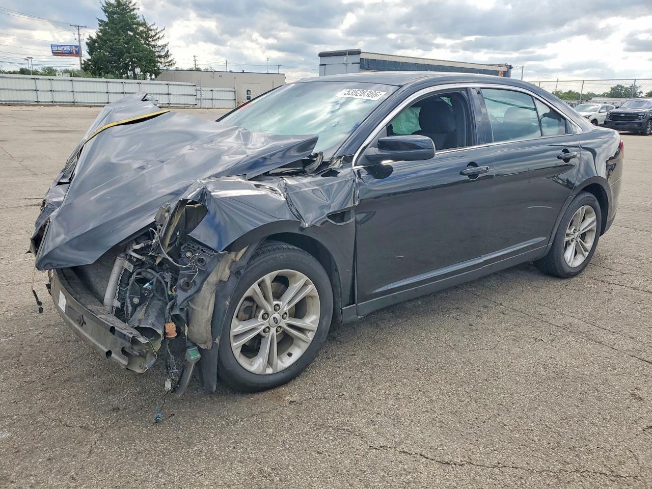 FORD TAURUS 2018