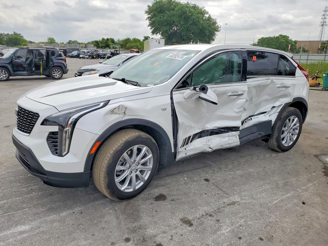 CADILLAC XT4 2021