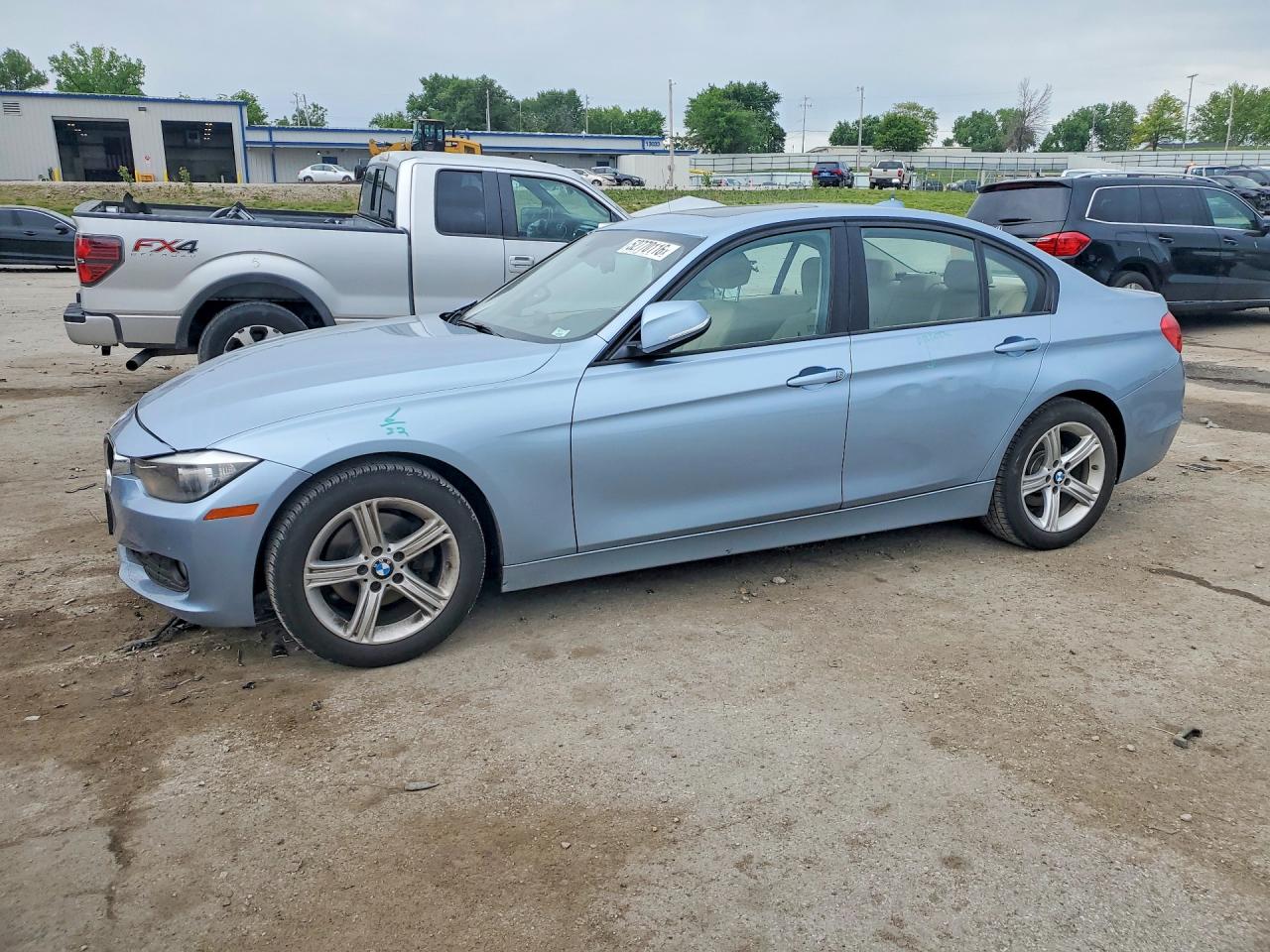 BMW 320 2014