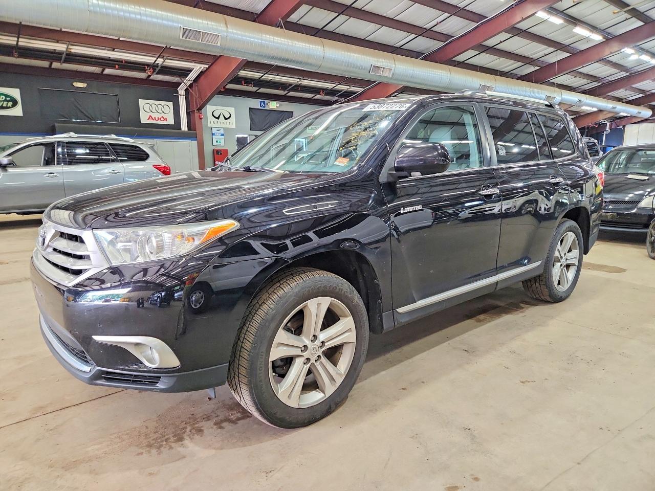 TOYOTA HIGHLANDER 2013