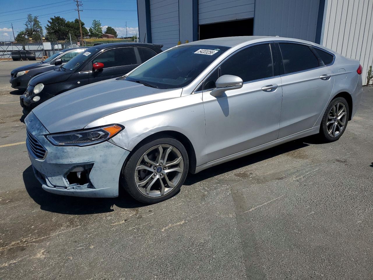 FORD FUSION 2019