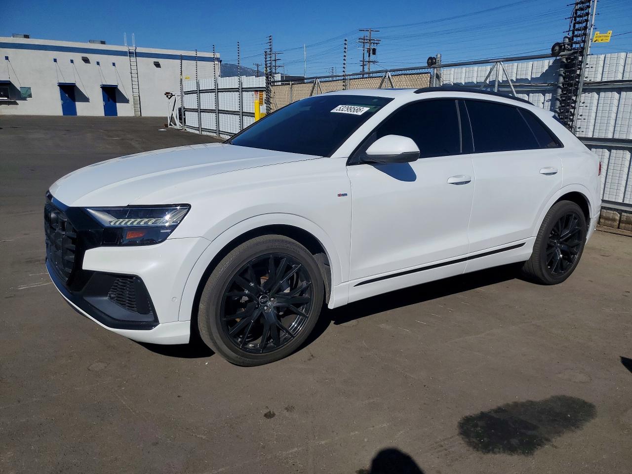 AUDI Q8 2023