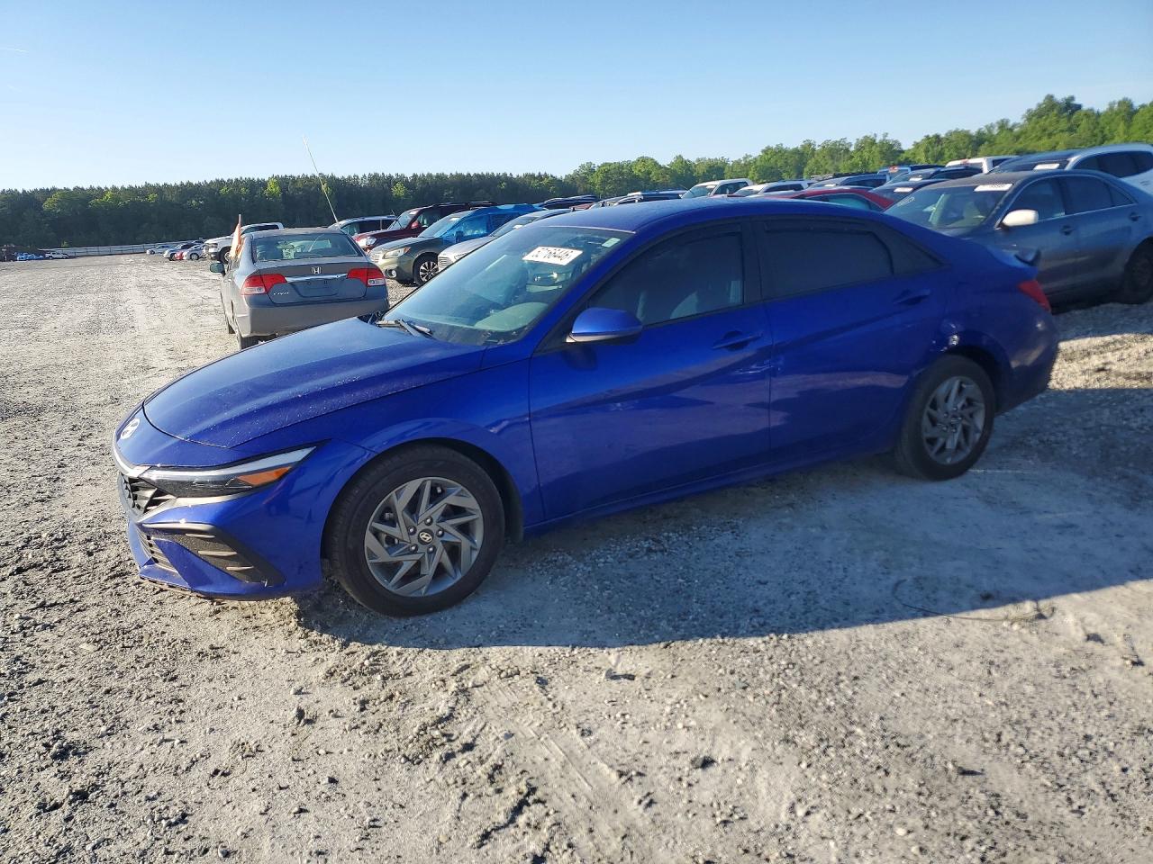 HYUNDAI ELANTRA 2024