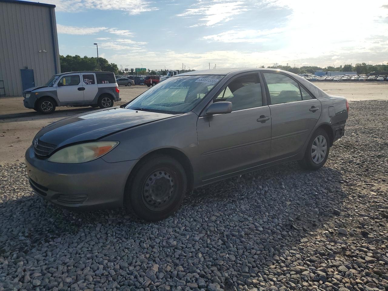 TOYOTA CAMRY 2003