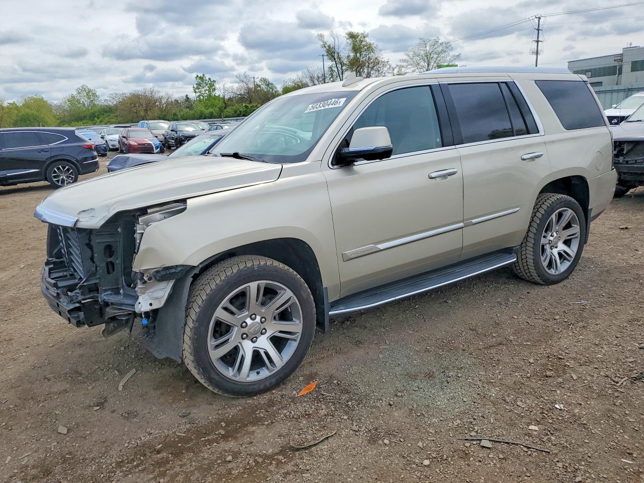 CADILLAC ESCALADE 2017