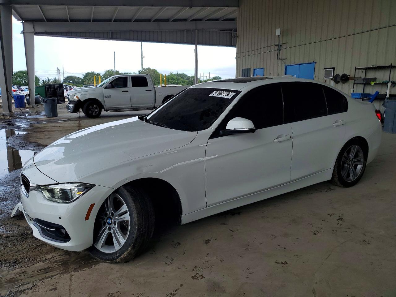 BMW 328 2016
