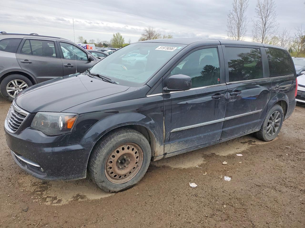 CHRYSLER TOWN & COUNTRY 2015