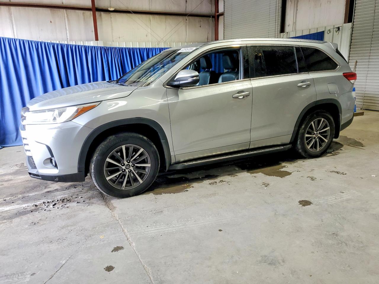 TOYOTA HIGHLANDER 2018