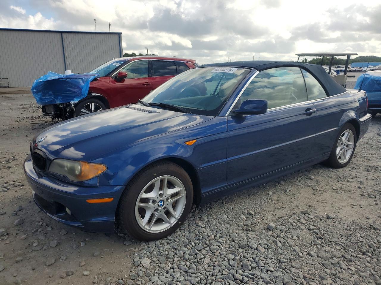 BMW 325 2004