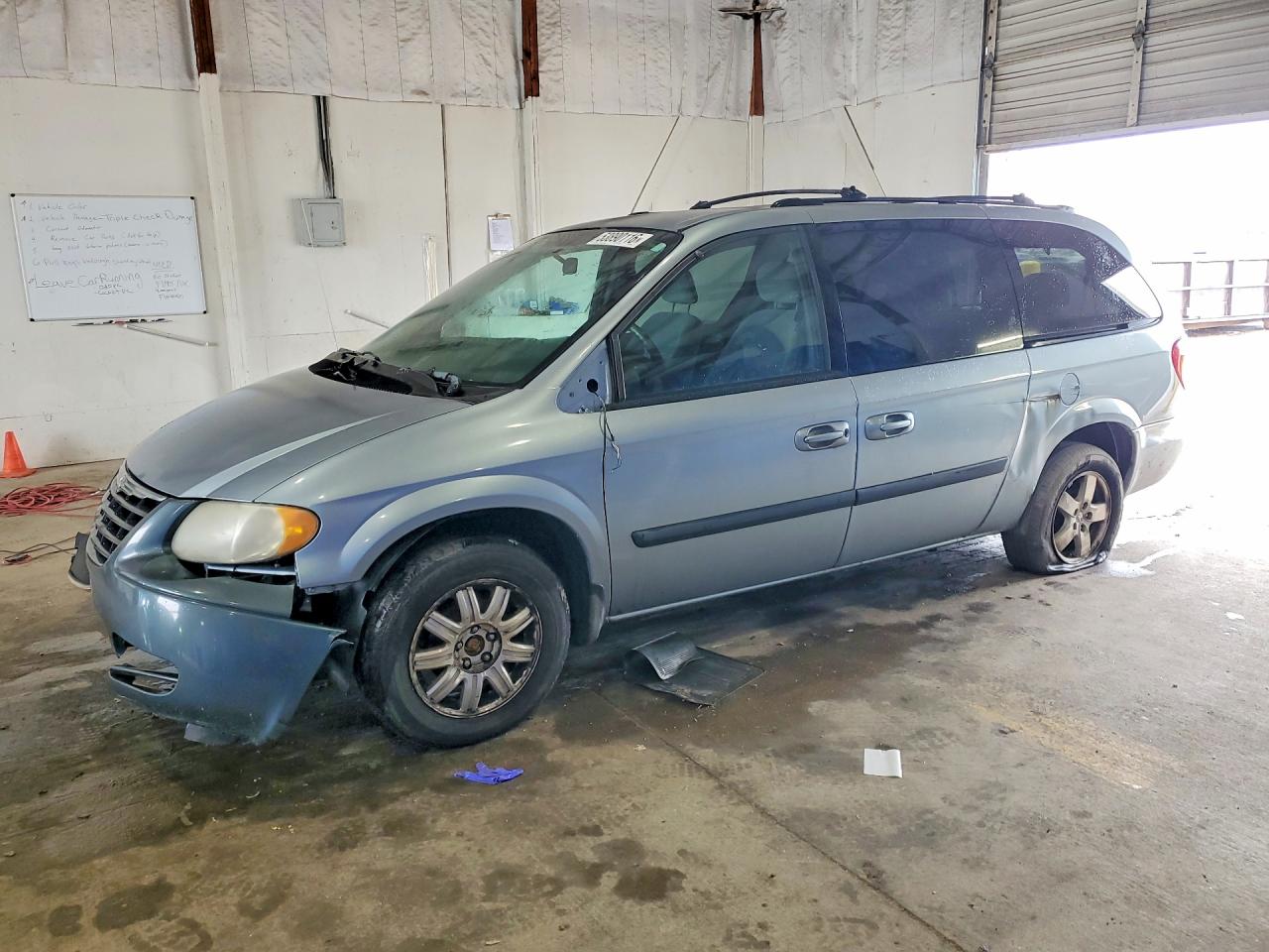 DODGE GRAND CARAVAN 2005