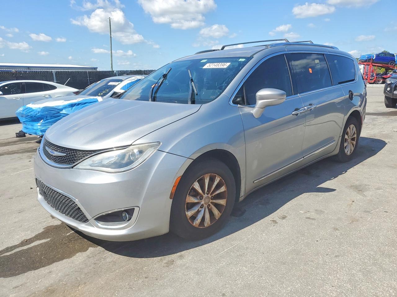 CHRYSLER PACIFICA 2019