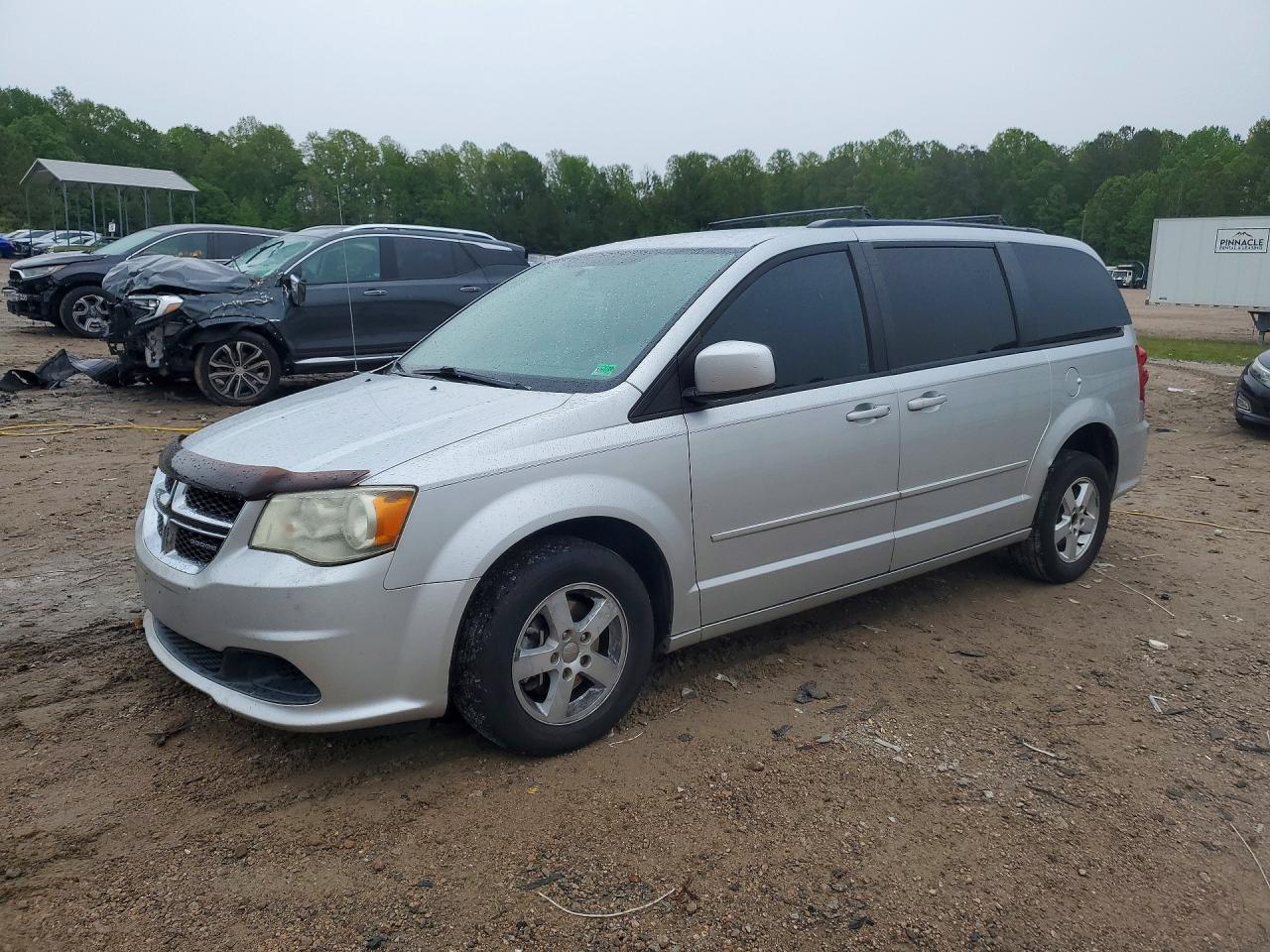 DODGE GRAND CARAVAN 2011