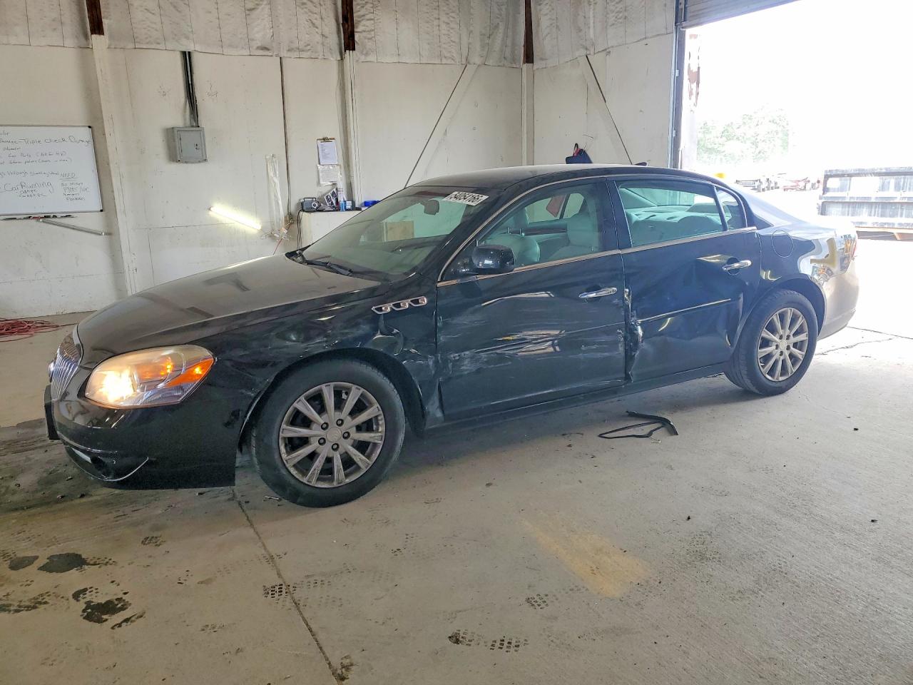 BUICK LUCERNE 2011