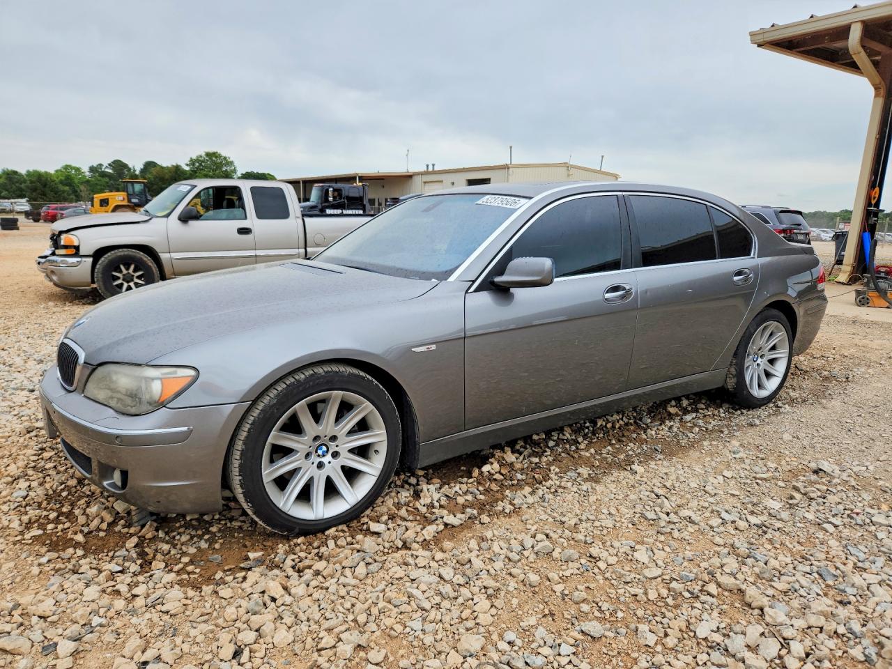 BMW 750 2006