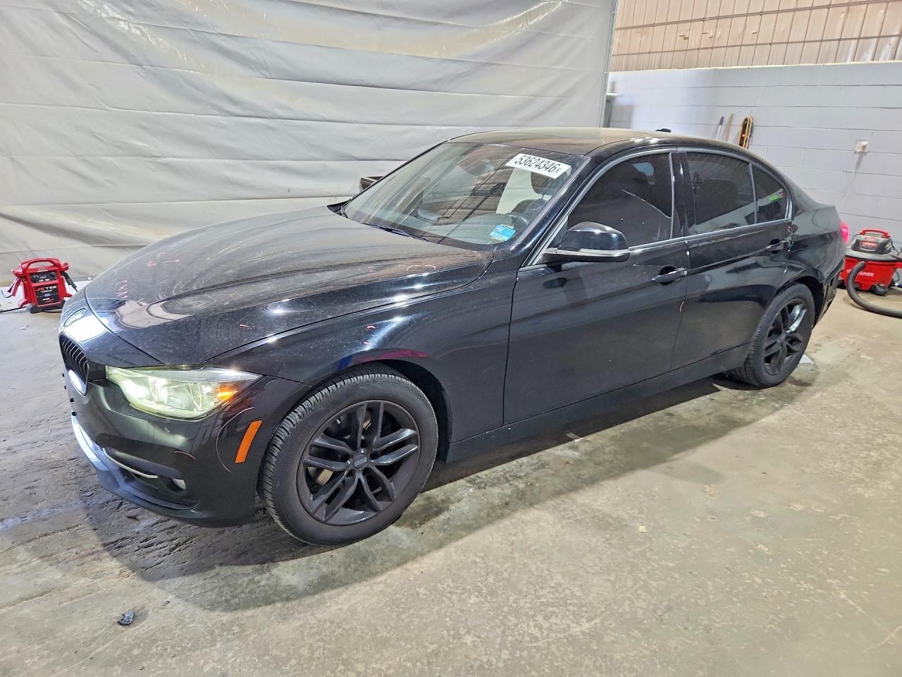 BMW 328 2016