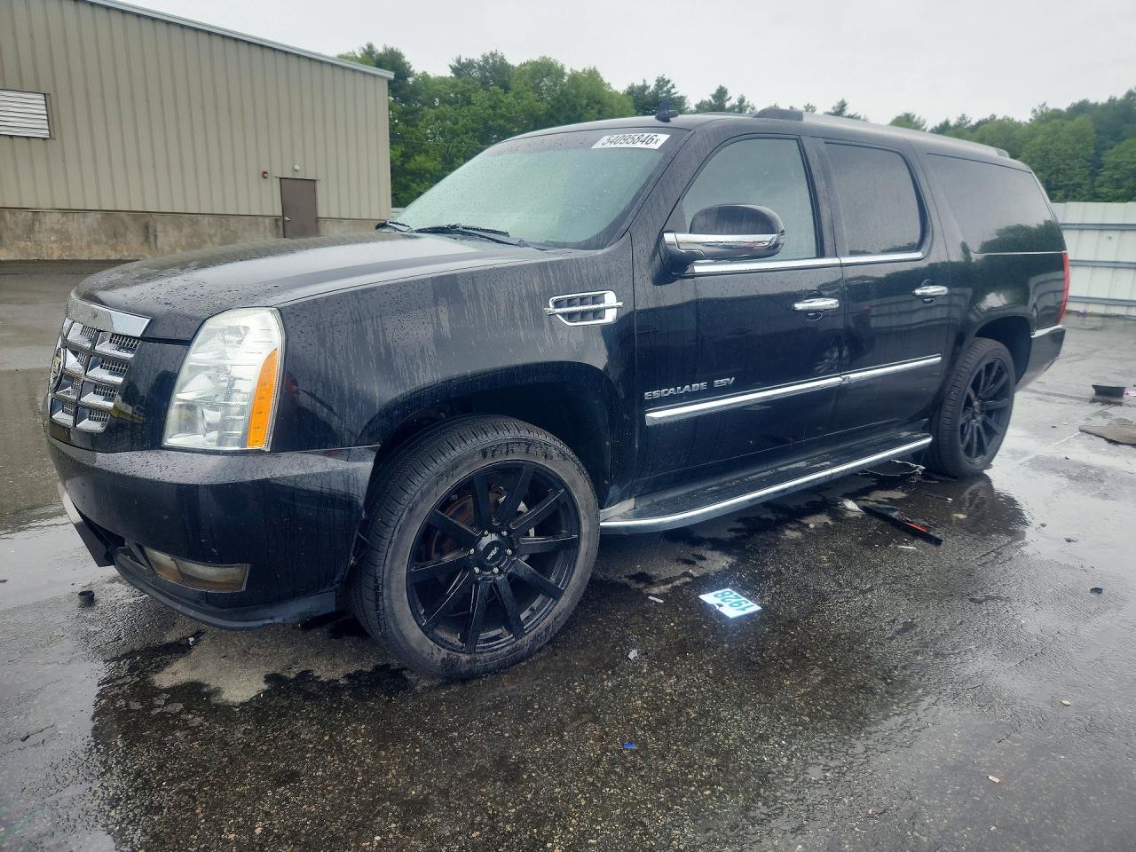 CADILLAC ESCALADE 2011