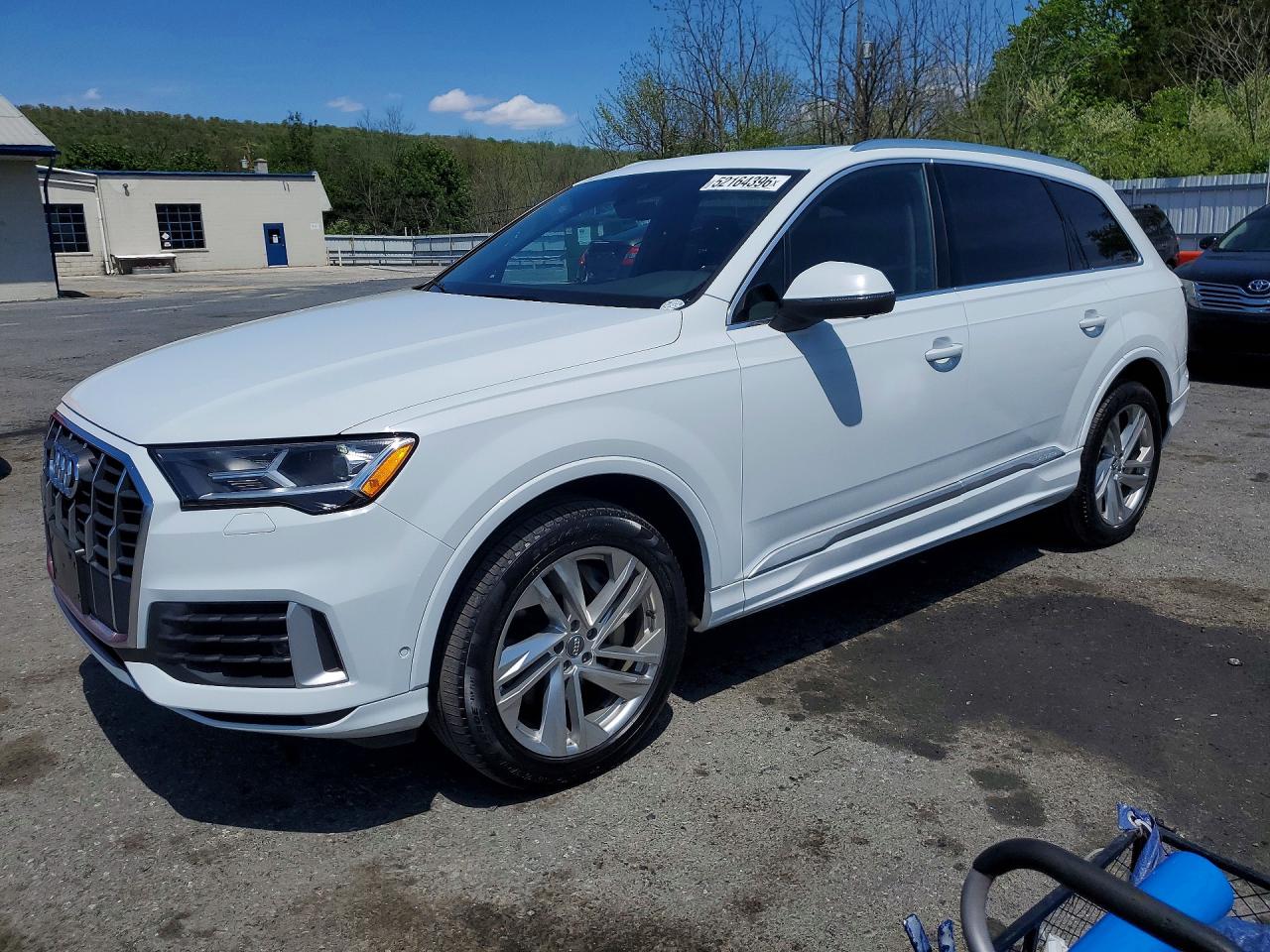 AUDI Q7 2021