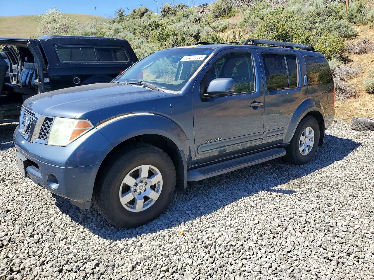 NISSAN PATHFINDER 2005
