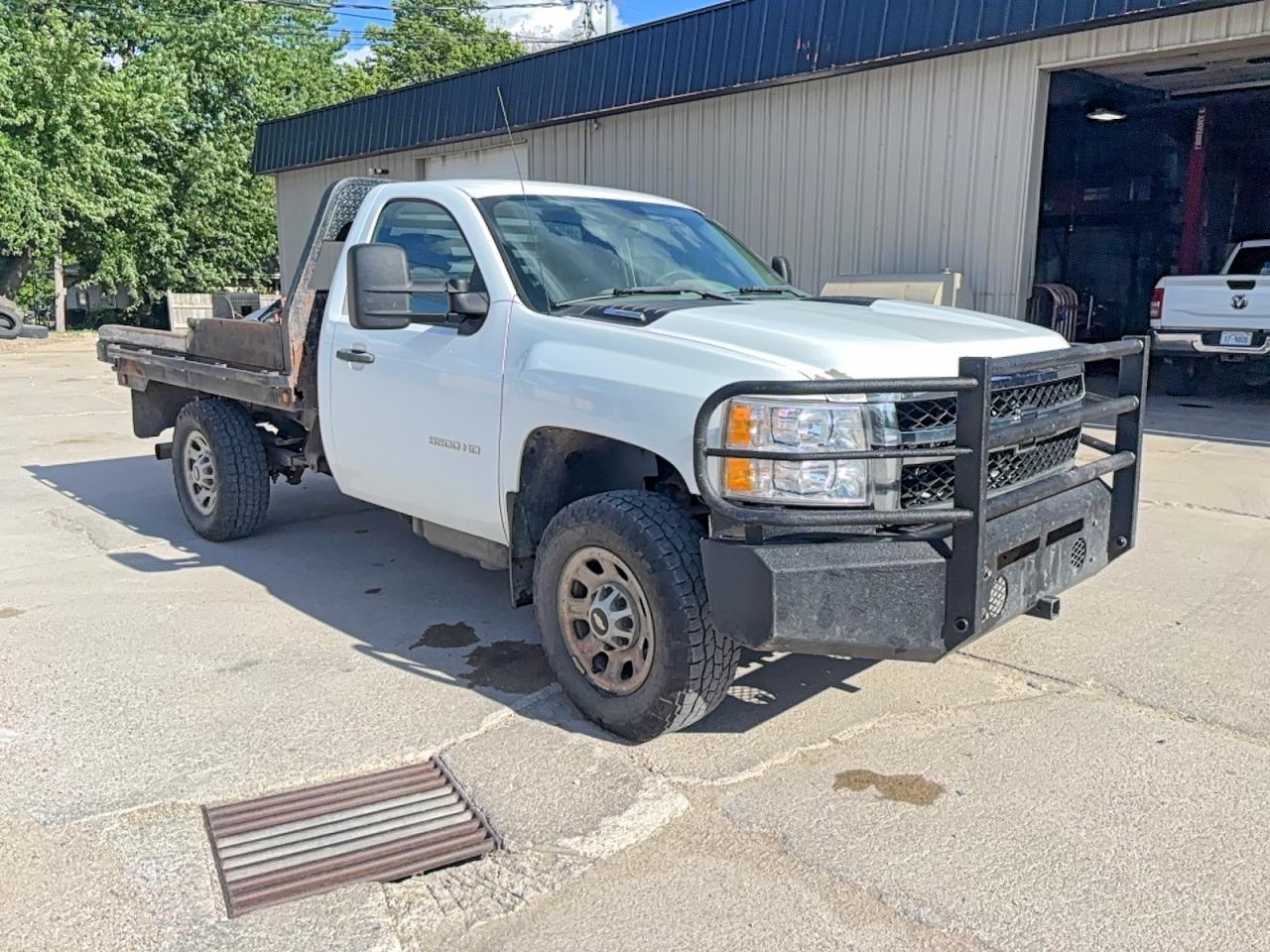 CHEVROLET SILVERADO 2011