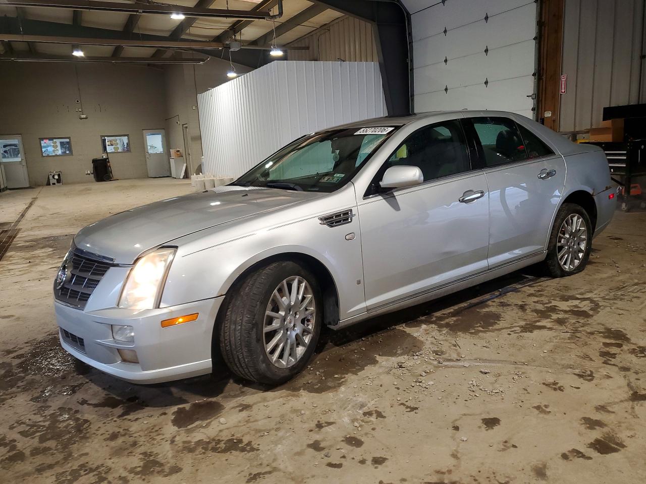 CADILLAC STS 2009