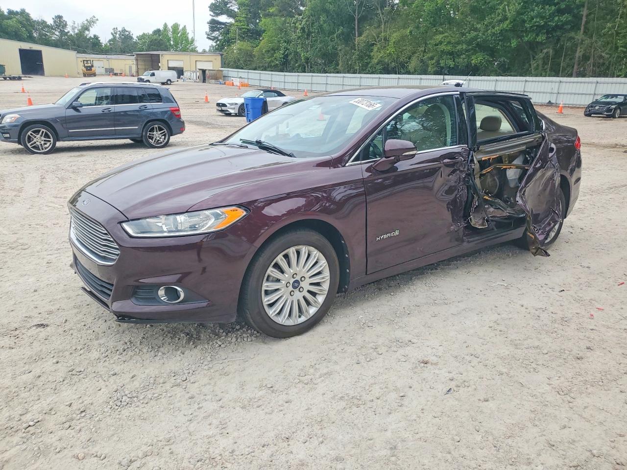 FORD FUSION 2013
