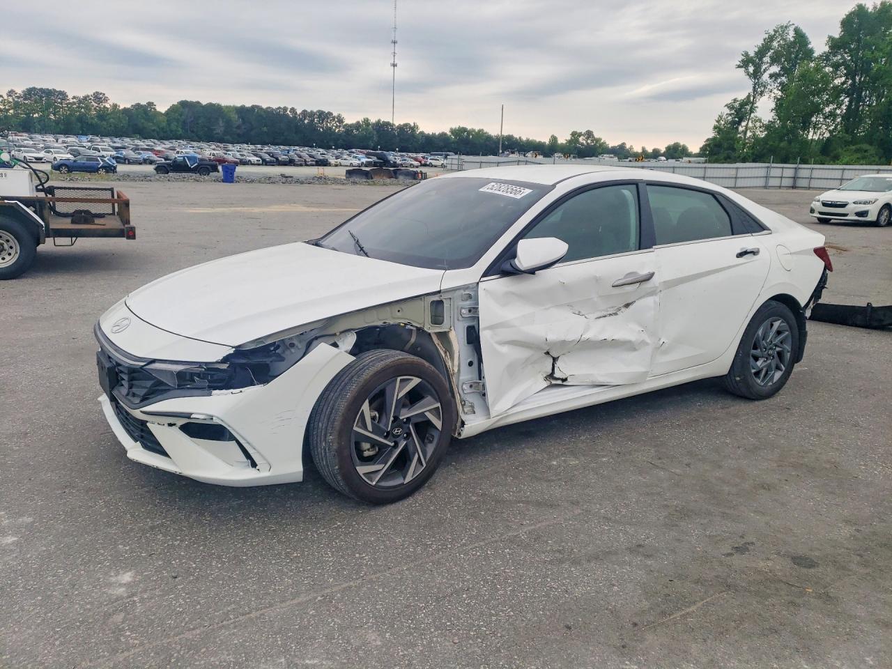 HYUNDAI ELANTRA 2024