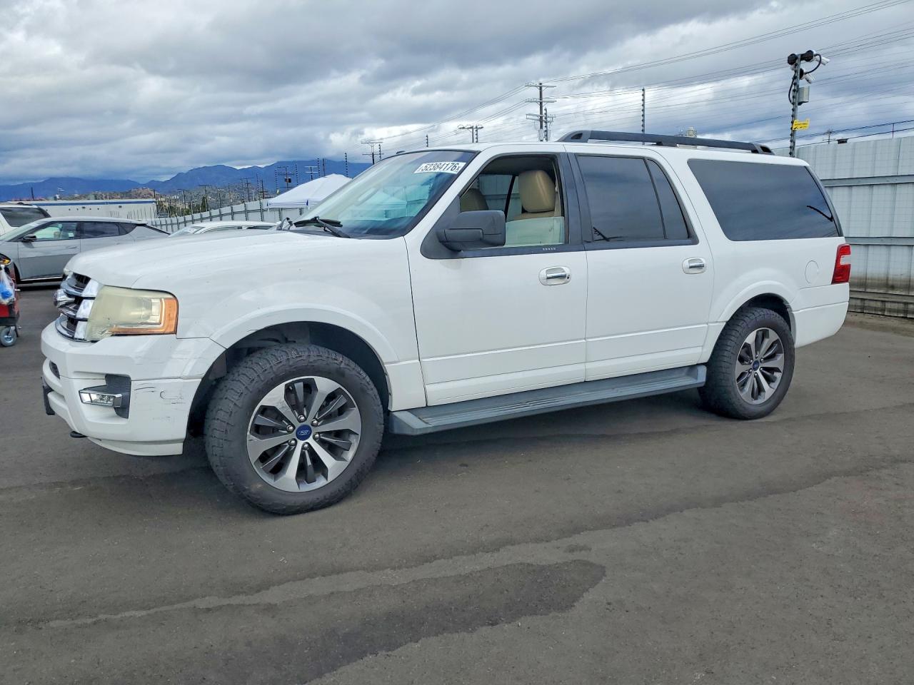 FORD EXPEDITION 2016